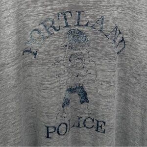 Vintage Bulldog Portland Police Graphic Short-Sleeve Tee〰️
